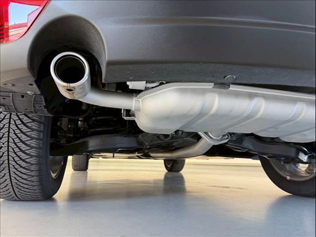 ＣＸ－５ ＸＤ　Ｌパッケージ　黒革　ＢＳＭ　レーダークルーズ　ＬＥＤヘッド　シートヒーター　パワーシート　バックカメラ　サイドカメラ　コーナーセンサー　シートメモリ―　純正ナビ　ＵＳＢポート　ドライブレコーダー　純正１９インチＡＷ（30枚目）