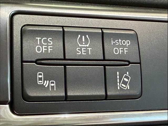 ＣＸ－５ ＸＤ　Ｌパッケージ　黒革　ＢＳＭ　レーダークルーズ　ＬＥＤヘッド　シートヒーター　パワーシート　バックカメラ　サイドカメラ　コーナーセンサー　シートメモリ―　純正ナビ　ＵＳＢポート　ドライブレコーダー　純正１９インチＡＷ（44枚目）