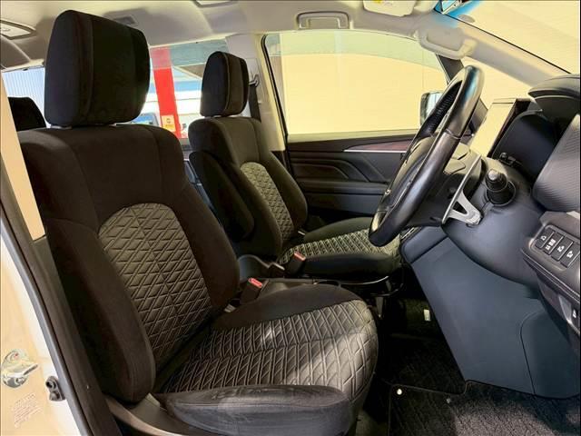 デリカD:5 P ワンオーナー 純正10型ナビ 全周囲カメラ 両側パワースライド パワーバックドア レーダークルーズ シートヒーター BSM パワーシート レーンキープ 衝突軽減 パドルシフト サイドステップ ETC(7枚目)