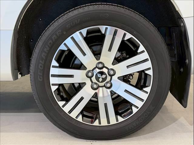 デリカD:5 P ワンオーナー 純正10型ナビ 全周囲カメラ 両側パワースライド パワーバックドア レーダークルーズ シートヒーター BSM パワーシート レーンキープ 衝突軽減 パドルシフト サイドステップ ETC(28枚目)