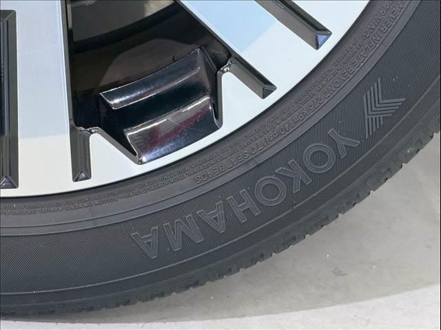 デリカD:5 P ワンオーナー 純正10型ナビ 全周囲カメラ 両側パワースライド パワーバックドア レーダークルーズ シートヒーター BSM パワーシート レーンキープ 衝突軽減 パドルシフト サイドステップ ETC(31枚目)