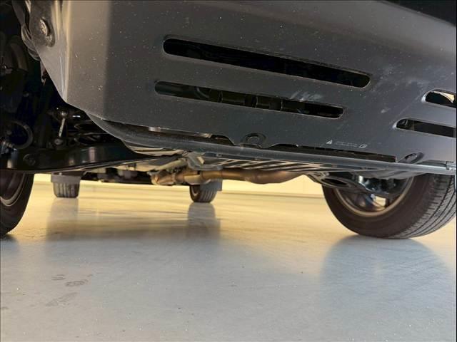 デリカD:5 P ワンオーナー 純正10型ナビ 全周囲カメラ 両側パワースライド パワーバックドア レーダークルーズ シートヒーター BSM パワーシート レーンキープ 衝突軽減 パドルシフト サイドステップ ETC(33枚目)