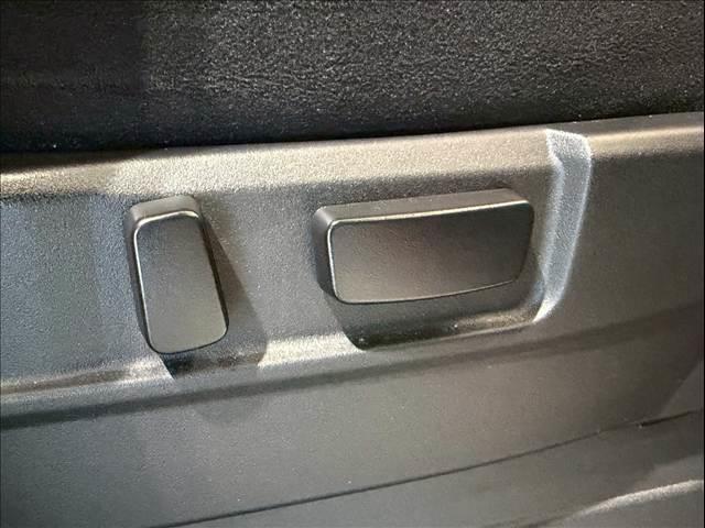 デリカD:5 P ワンオーナー 純正10型ナビ 全周囲カメラ 両側パワースライド パワーバックドア レーダークルーズ シートヒーター BSM パワーシート レーンキープ 衝突軽減 パドルシフト サイドステップ ETC(45枚目)