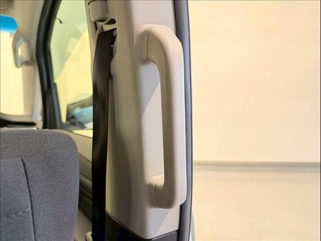 デリカD:5 P ワンオーナー 純正10型ナビ 全周囲カメラ 両側パワースライド パワーバックドア レーダークルーズ シートヒーター BSM パワーシート レーンキープ 衝突軽減 パドルシフト サイドステップ ETC(46枚目)