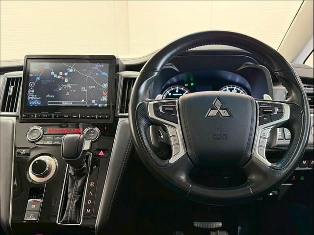 デリカD:5 P ワンオーナー 純正10型ナビ 全周囲カメラ 両側パワースライド パワーバックドア レーダークルーズ シートヒーター BSM パワーシート レーンキープ 衝突軽減 パドルシフト サイドステップ ETC(48枚目)