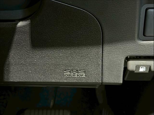 デリカD:5 P ワンオーナー 純正10型ナビ 全周囲カメラ 両側パワースライド パワーバックドア レーダークルーズ シートヒーター BSM パワーシート レーンキープ 衝突軽減 パドルシフト サイドステップ ETC(76枚目)