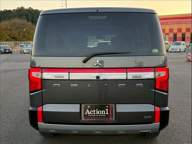 デリカD:5 G パワーパッケージ 両側パワースライド 電動サイドステップ パワーバックドア レーダークルーズ AC100V シートヒーター 衝突軽減 レーンキープ パドルシフト アイドリングストップ パワーシート ETC 純正18AW(19枚目)