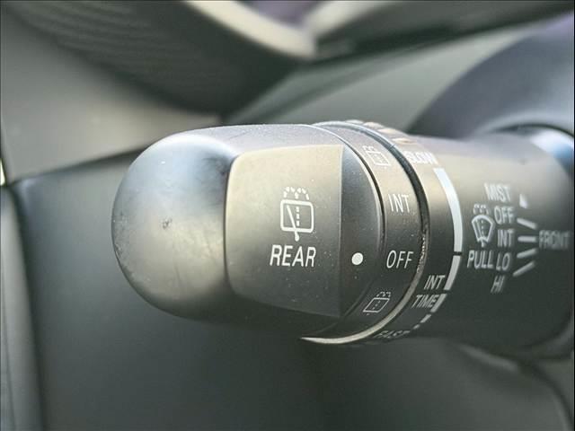 デリカD:5 G パワーパッケージ 両側パワースライド 電動サイドステップ パワーバックドア レーダークルーズ AC100V シートヒーター 衝突軽減 レーンキープ パドルシフト アイドリングストップ パワーシート ETC 純正18AW(49枚目)