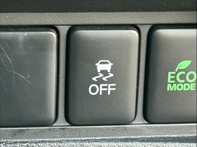 デリカD:5 G パワーパッケージ 両側パワースライド 電動サイドステップ パワーバックドア レーダークルーズ AC100V シートヒーター 衝突軽減 レーンキープ パドルシフト アイドリングストップ パワーシート ETC 純正18AW(73枚目)