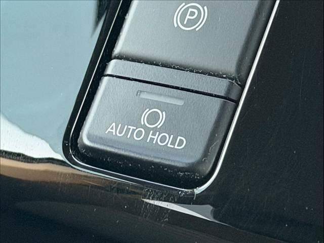 デリカD:5 G パワーパッケージ 両側パワースライド 電動サイドステップ パワーバックドア レーダークルーズ AC100V シートヒーター 衝突軽減 レーンキープ パドルシフト アイドリングストップ パワーシート ETC 純正18AW(77枚目)