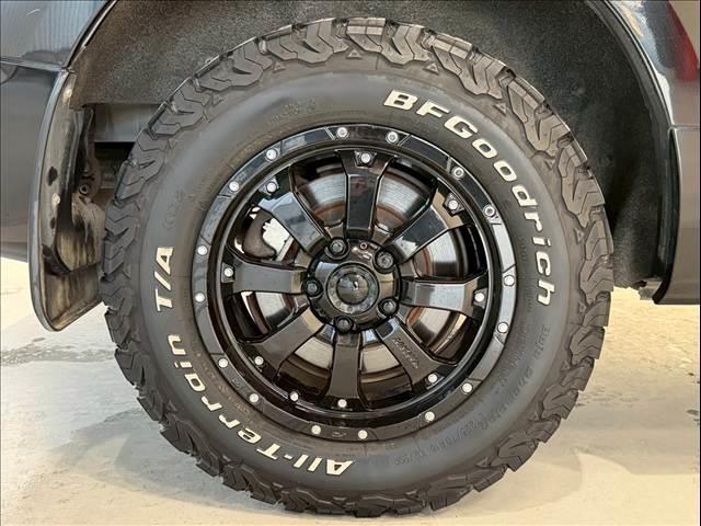 デリカＤ：５ Ｄ－Ｐｏｗｅｒ　ｐａｃｋａｇｅ　７人　ＭＫＷ１６ＡＷ　ＢＦグッドリッチオールテレーン　アルパインフリップダウン１０．１インチモニター　シートヒーター　両側電動スライドドア　クルーズコントロール　バックカメラ　パドルシフト　純正ナビ　ＥＴＣ（79枚目）