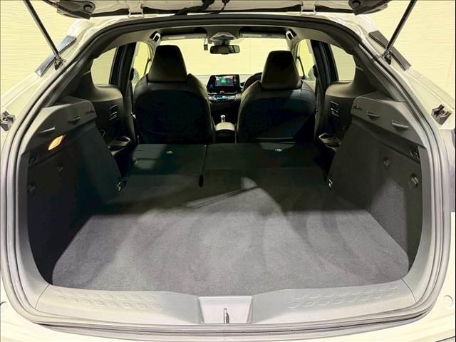 C-HR G モデリスタエアロ ハーフレザー BSM HDMI レーダークルーズコントロール シートヒーター コーナーセンサー LEDヘッド シーケンシャルウインカー 衝突軽減 レーンキープ オートマハイビーム(20枚目)