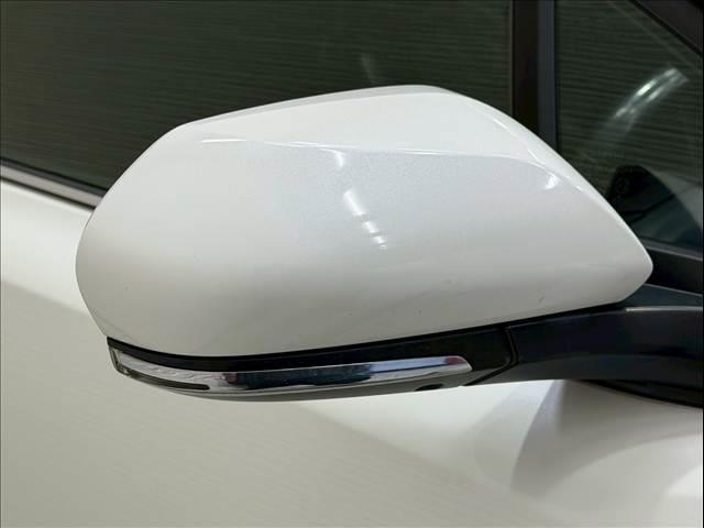 C-HR G モデリスタエアロ ハーフレザー BSM HDMI レーダークルーズコントロール シートヒーター コーナーセンサー LEDヘッド シーケンシャルウインカー 衝突軽減 レーンキープ オートマハイビーム(24枚目)