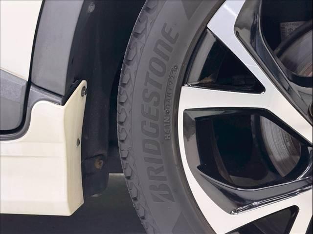 C-HR G モデリスタエアロ ハーフレザー BSM HDMI レーダークルーズコントロール シートヒーター コーナーセンサー LEDヘッド シーケンシャルウインカー 衝突軽減 レーンキープ オートマハイビーム(32枚目)