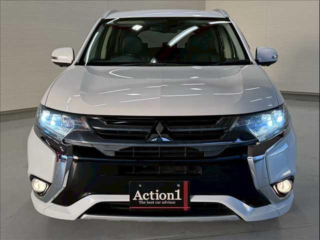 MITSUBISHI OUTLANDER PHEV G NAVI PACKAGE