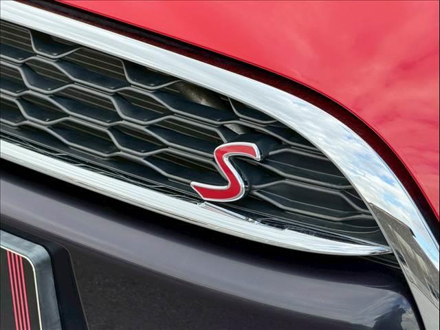 MINI クーパーSD アダプティブクルーズ 純正ナビ ミラーETC コンフォートアクセス パドルシフト ステアリングリモコン LED バックカメラ コーナーセンサー USBポート Bluetooth 純正17インチAW(30枚目)