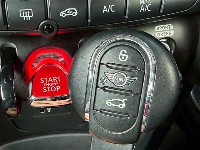 MINI クーパーSD アダプティブクルーズ 純正ナビ ミラーETC コンフォートアクセス パドルシフト ステアリングリモコン LED バックカメラ コーナーセンサー USBポート Bluetooth 純正17インチAW(68枚目)