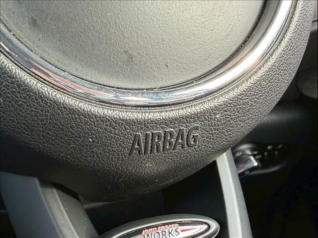 MINI クーパーSD アダプティブクルーズ 純正ナビ ミラーETC コンフォートアクセス パドルシフト ステアリングリモコン LED バックカメラ コーナーセンサー USBポート Bluetooth 純正17インチAW(75枚目)