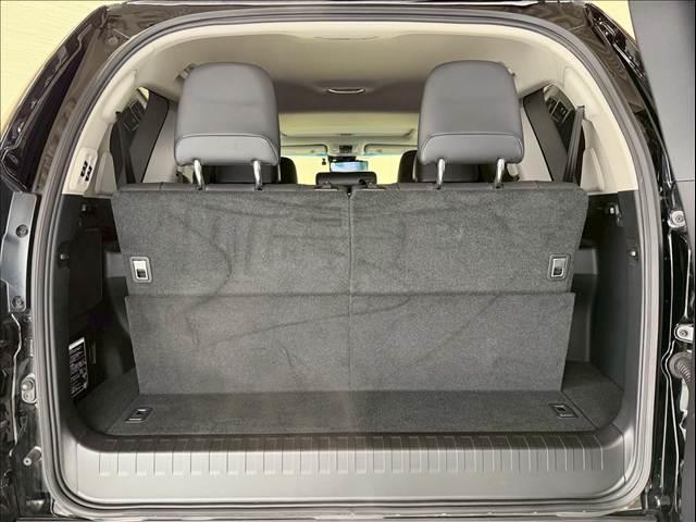 ランドクルーザープラド ＴＸ　Ｌパッケージ　黒革　サンルーフ　全周囲カメラ　ＢＳＭ　シートヒーター／クーラー　クリアランスソナー　レーダークルーズ　ＬＥＤ　ルーフレール　オートハイビーム　パワーシート　ＵＳＢポート　ＥＴＣ　純正１９インチＡＷ（21枚目）