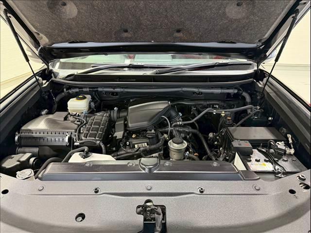 ランドクルーザープラド ＴＸ　Ｌパッケージ　黒革　サンルーフ　全周囲カメラ　ＢＳＭ　シートヒーター／クーラー　クリアランスソナー　レーダークルーズ　ＬＥＤ　ルーフレール　オートハイビーム　パワーシート　ＵＳＢポート　ＥＴＣ　純正１９インチＡＷ（33枚目）