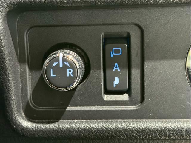 ランドクルーザープラド ＴＸ　Ｌパッケージ　黒革　サンルーフ　全周囲カメラ　ＢＳＭ　シートヒーター／クーラー　クリアランスソナー　レーダークルーズ　ＬＥＤ　ルーフレール　オートハイビーム　パワーシート　ＵＳＢポート　ＥＴＣ　純正１９インチＡＷ（58枚目）