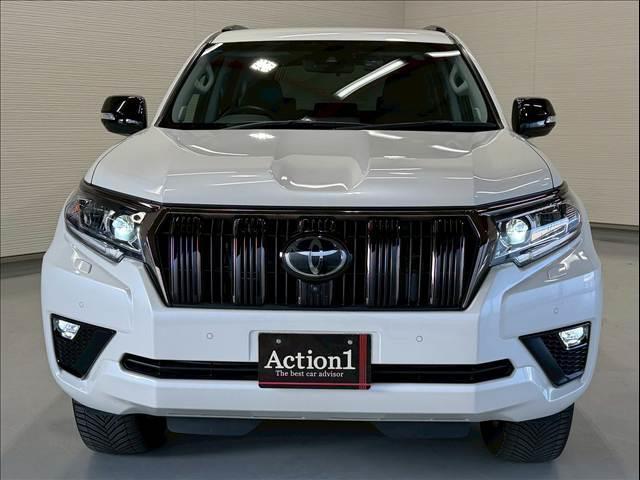 ランドクルーザープラド ＴＸ　Ｌパッケージ・ブラックエディション　黒革　全周囲カメラ　純正ナビ　ＢＳＭ　レーダークルーズ　クリアランスソナー　シートヒーター／クーラー　パワーシート　センターデフロック　ＬＥＤ　ＥＴＣ　ＵＳＢポート　ルーフレール　純正１８インチＡＷ（17枚目）