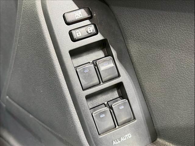 ランドクルーザープラド ＴＸ　Ｌパッケージ・ブラックエディション　黒革　全周囲カメラ　純正ナビ　ＢＳＭ　レーダークルーズ　クリアランスソナー　シートヒーター／クーラー　パワーシート　センターデフロック　ＬＥＤ　ＥＴＣ　ＵＳＢポート　ルーフレール　純正１８インチＡＷ（45枚目）