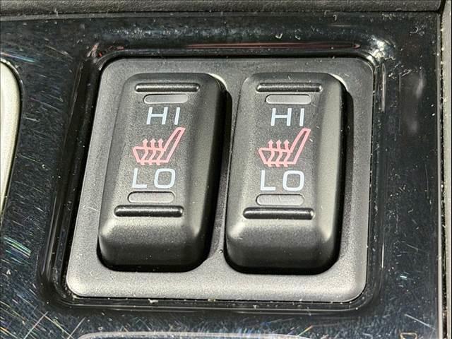 エクリプスクロスＰＨＥＶ Ｐ　全周囲カメラ　レーダークルーズ　ＡＣ１５００Ｗ　シートヒーター　ステアリングヒーター　コーナーセンサー　ドライブモード　電動パーキングブレーキ　オートホールド機能　ＬＥＤヘッドライト　パドルシフト（6枚目）