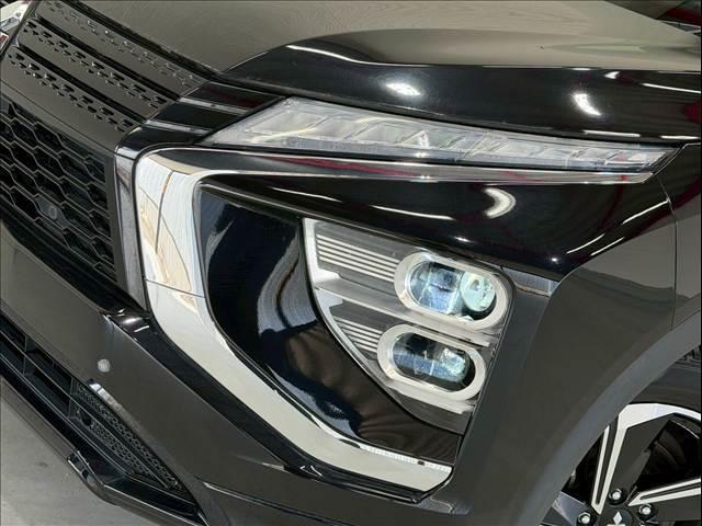 エクリプスクロスＰＨＥＶ Ｐ　全周囲カメラ　レーダークルーズ　ＡＣ１５００Ｗ　シートヒーター　ステアリングヒーター　コーナーセンサー　ドライブモード　電動パーキングブレーキ　オートホールド機能　ＬＥＤヘッドライト　パドルシフト（10枚目）