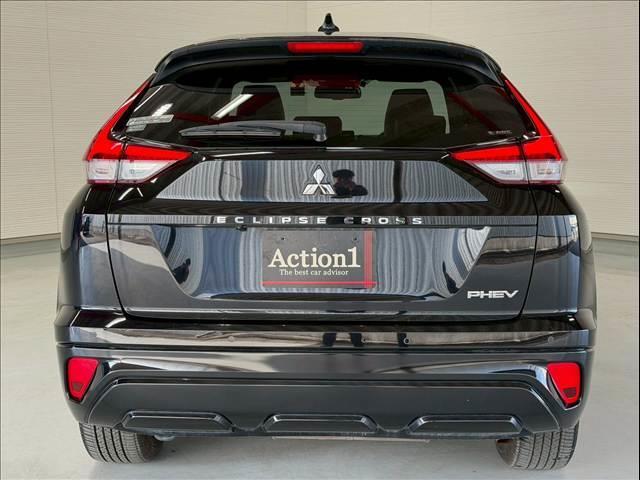 エクリプスクロスＰＨＥＶ Ｐ　全周囲カメラ　レーダークルーズ　ＡＣ１５００Ｗ　シートヒーター　ステアリングヒーター　コーナーセンサー　ドライブモード　電動パーキングブレーキ　オートホールド機能　ＬＥＤヘッドライト　パドルシフト（19枚目）