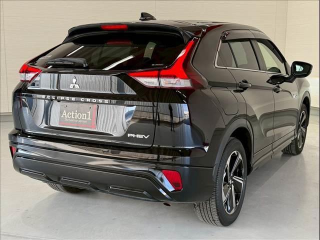エクリプスクロスＰＨＥＶ Ｐ　全周囲カメラ　レーダークルーズ　ＡＣ１５００Ｗ　シートヒーター　ステアリングヒーター　コーナーセンサー　ドライブモード　電動パーキングブレーキ　オートホールド機能　ＬＥＤヘッドライト　パドルシフト（32枚目）