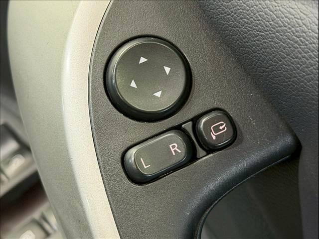 エクリプスクロスＰＨＥＶ Ｐ　全周囲カメラ　レーダークルーズ　ＡＣ１５００Ｗ　シートヒーター　ステアリングヒーター　コーナーセンサー　ドライブモード　電動パーキングブレーキ　オートホールド機能　ＬＥＤヘッドライト　パドルシフト（42枚目）