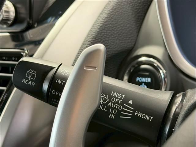 エクリプスクロスＰＨＥＶ Ｐ　全周囲カメラ　レーダークルーズ　ＡＣ１５００Ｗ　シートヒーター　ステアリングヒーター　コーナーセンサー　ドライブモード　電動パーキングブレーキ　オートホールド機能　ＬＥＤヘッドライト　パドルシフト（50枚目）