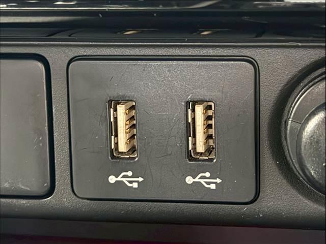 エクリプスクロスＰＨＥＶ Ｐ　全周囲カメラ　レーダークルーズ　ＡＣ１５００Ｗ　シートヒーター　ステアリングヒーター　コーナーセンサー　ドライブモード　電動パーキングブレーキ　オートホールド機能　ＬＥＤヘッドライト　パドルシフト（56枚目）