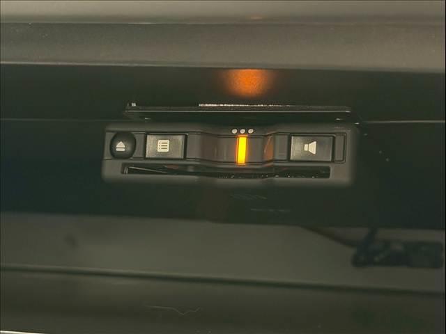 エクリプスクロスＰＨＥＶ Ｐ　全周囲カメラ　レーダークルーズ　ＡＣ１５００Ｗ　シートヒーター　ステアリングヒーター　コーナーセンサー　ドライブモード　電動パーキングブレーキ　オートホールド機能　ＬＥＤヘッドライト　パドルシフト（67枚目）