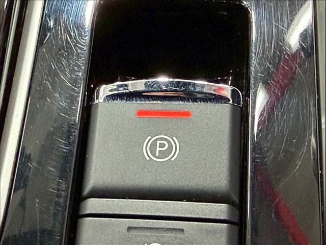 エクリプスクロスＰＨＥＶ Ｐ　全周囲カメラ　レーダークルーズ　ＡＣ１５００Ｗ　シートヒーター　ステアリングヒーター　コーナーセンサー　ドライブモード　電動パーキングブレーキ　オートホールド機能　ＬＥＤヘッドライト　パドルシフト（75枚目）