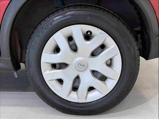 ジューク １５ＲＸ　純正ナビ　バックカメラ　ＥＴＣ　フォグランプ　アイドリングストップ　ドライブモード　純正１６インチアルミ　プッシュスタートボタン　横滑り防止機能　電動格納ミラー　オートライト　ハンズフリー　ＡＵＸ（26枚目）