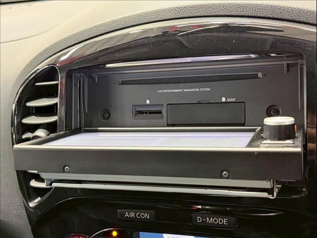 ジューク １５ＲＸ　純正ナビ　バックカメラ　ＥＴＣ　フォグランプ　アイドリングストップ　ドライブモード　純正１６インチアルミ　プッシュスタートボタン　横滑り防止機能　電動格納ミラー　オートライト　ハンズフリー　ＡＵＸ（59枚目）