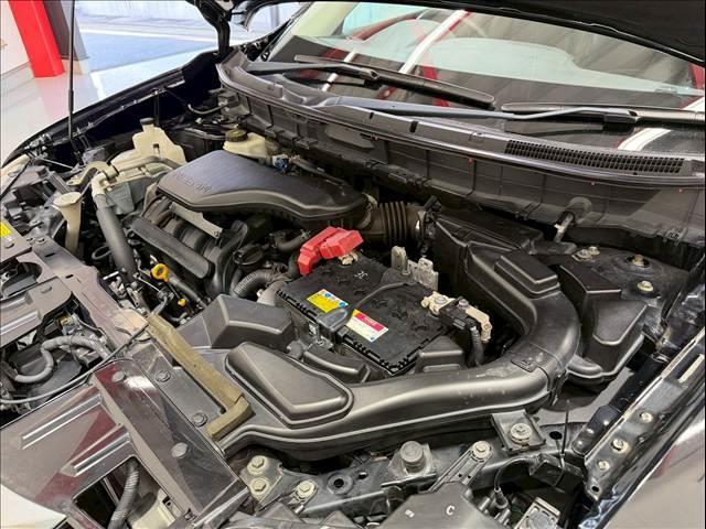 エクストレイル ２０Ｘ　純正ナビ　バックカメラ　シートヒーター　４ＷＤモードスイッチ　ダウンヒルアシスト　フルセグＴＶ　オートエアコン　アイドリングストップ　オートライト　ＩＳＯＦＩＸ　プッシュスタートボタン　ＥＴＣ（14枚目）