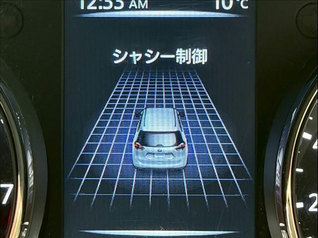 エクストレイル ２０Ｘ　純正ナビ　バックカメラ　シートヒーター　４ＷＤモードスイッチ　ダウンヒルアシスト　フルセグＴＶ　オートエアコン　アイドリングストップ　オートライト　ＩＳＯＦＩＸ　プッシュスタートボタン　ＥＴＣ（48枚目）