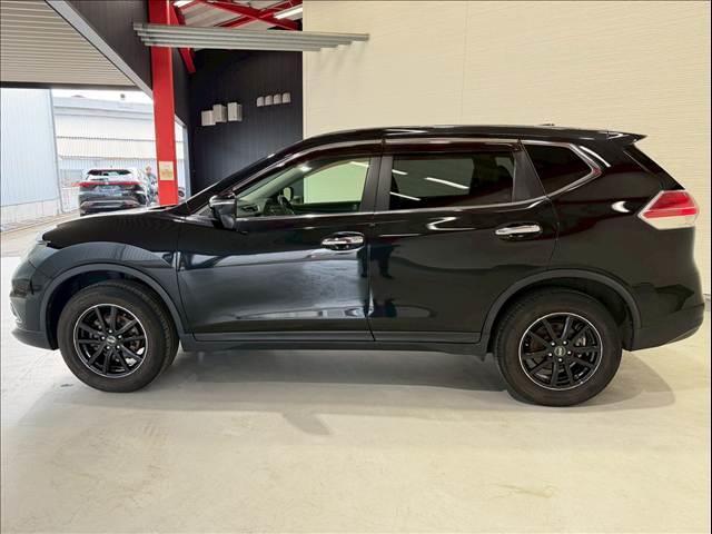 エクストレイル ２０Ｘ　純正ナビ　バックカメラ　シートヒーター　４ＷＤモードスイッチ　ダウンヒルアシスト　フルセグＴＶ　オートエアコン　アイドリングストップ　オートライト　ＩＳＯＦＩＸ　プッシュスタートボタン　ＥＴＣ（73枚目）