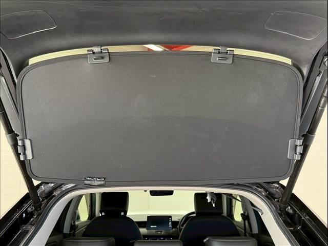 ヴェゼル ｅ：ＨＥＶ　Ｚ　ハーフレザー　パワーバックドア　ＢＳＭ　ホンダコネクトディスプレイ　レーダークルーズ　シートヒーター　ステアリングヒーター　コーナーセンサー　パドルシフト　ＥＴＣ　バックカメラ　純正１８インチＡＷ（22枚目）