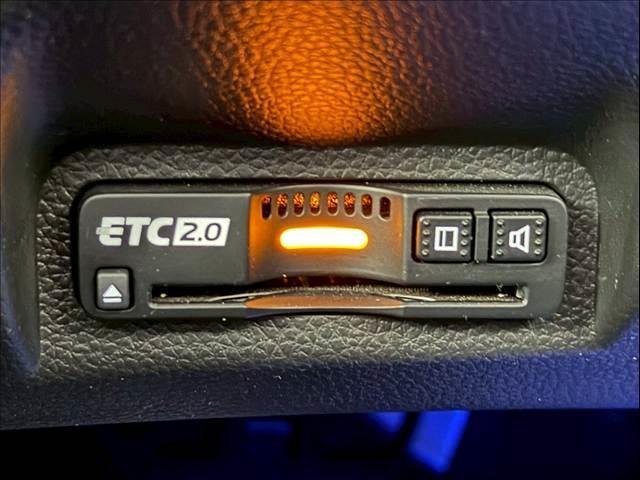 ヴェゼル ｅ：ＨＥＶ　Ｚ　ハーフレザー　パワーバックドア　ＢＳＭ　ホンダコネクトディスプレイ　レーダークルーズ　シートヒーター　ステアリングヒーター　コーナーセンサー　パドルシフト　ＥＴＣ　バックカメラ　純正１８インチＡＷ（54枚目）