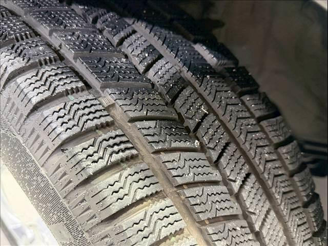 �e��I�[�g���[�������p�ӂ��Ă���܂��B�����O�~����R���\�B�P�Q�񂩂�P�Q�O��܂ł��x���񐔂����I�ђ����܂��B���ÎԂ���V�Ԃ��ׂĂɂ����p�����܂��B���C�y�ɃX�^�b�t�ւ����k���������B