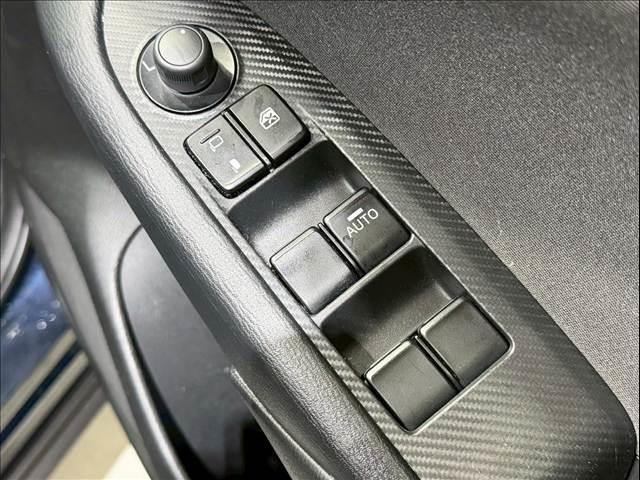 �e��I�[�g���[�������p�ӂ��Ă���܂��B�����O�~����R���\�B�P�Q�񂩂�P�Q�O��܂ł��x���񐔂����I�ђ����܂��B���ÎԂ���V�Ԃ��ׂĂɂ����p�����܂��B���C�y�ɃX�^�b�t�ւ����k���������B