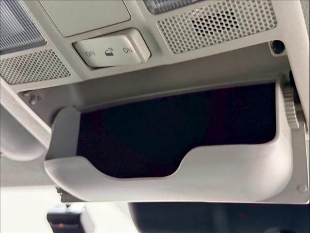 �e��I�[�g���[�������p�ӂ��Ă���܂��B�����O�~����R���\�B�P�Q�񂩂�P�Q�O��܂ł��x���񐔂����I�ђ����܂��B���ÎԂ���V�Ԃ��ׂĂɂ����p�����܂��B���C�y�ɃX�^�b�t�ւ����k���������B