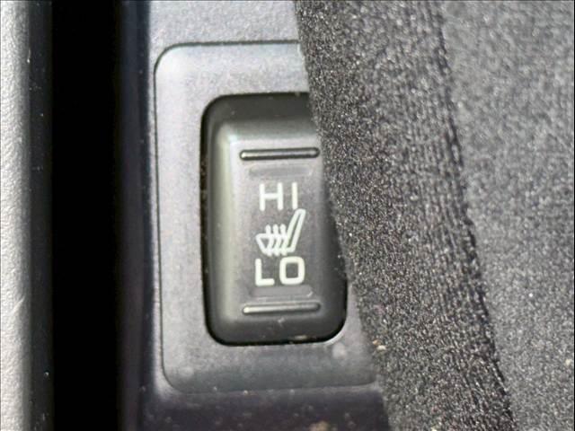 デリカD:5 D プレミアム ワンオーナー 両側パワースライド 純正ナビ パワーバックドア クルーズコントロール パドルシフト シートヒーター AC100V パワーシート バック・サイド・フロントカメラ ETC スマートキー(6枚目)