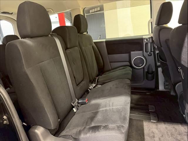 デリカD:5 D プレミアム ワンオーナー 両側パワースライド 純正ナビ パワーバックドア クルーズコントロール パドルシフト シートヒーター AC100V パワーシート バック・サイド・フロントカメラ ETC スマートキー(8枚目)