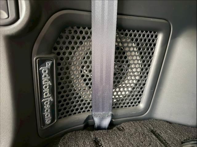 デリカD:5 D プレミアム ワンオーナー 両側パワースライド 純正ナビ パワーバックドア クルーズコントロール パドルシフト シートヒーター AC100V パワーシート バック・サイド・フロントカメラ ETC スマートキー(22枚目)