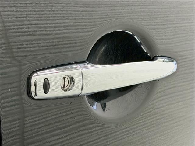 デリカD:5 D プレミアム ワンオーナー 両側パワースライド 純正ナビ パワーバックドア クルーズコントロール パドルシフト シートヒーター AC100V パワーシート バック・サイド・フロントカメラ ETC スマートキー(26枚目)